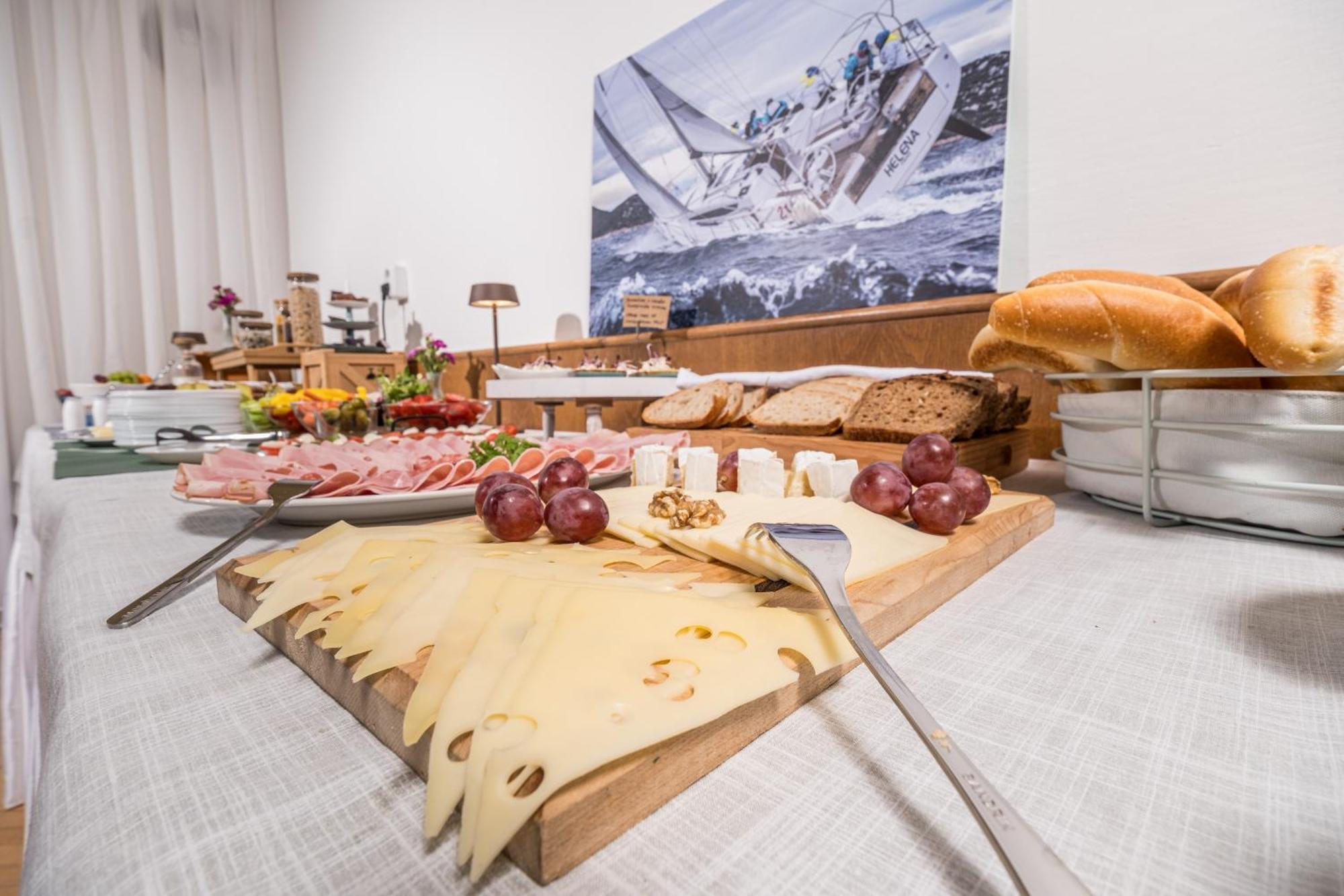 Penzion Kozi Horka U Brnenske Prehrady Brno Luaran gambar